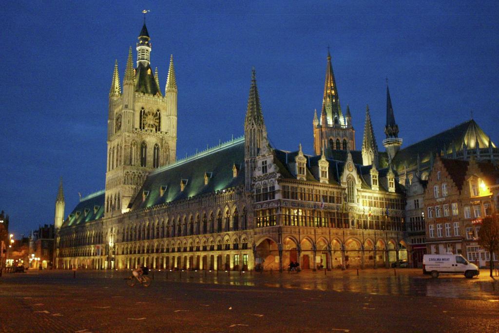 Hotel Gasthof 'T Zweerd Ypres Exterior photo